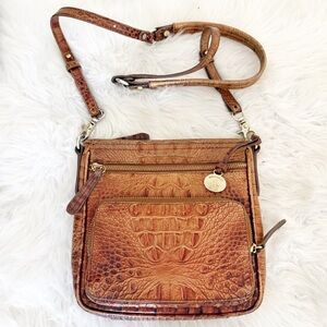 Brahmin Melbourne Croc Embossed Leather Crossbody Bag Brown Tan Adjustable Strap